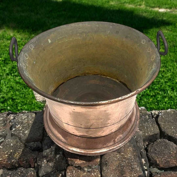Macetero antiguo de cobre con asas |  estilo vintage
