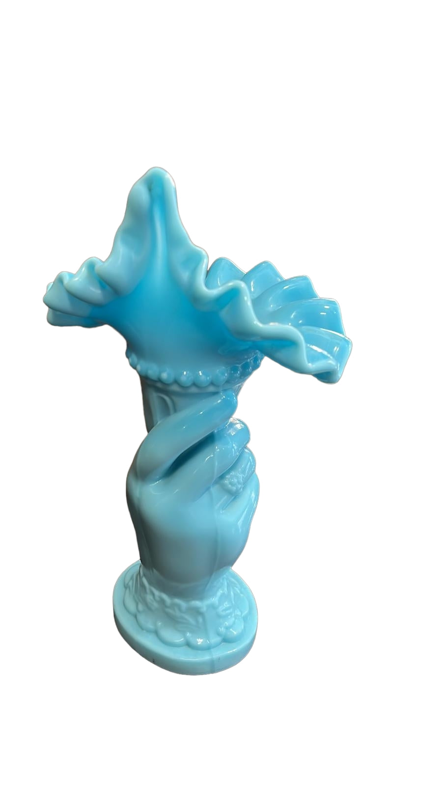 Florero de opalina azul con forma de mano sosteniendo una base ondulada. Diseño retro portugués perfecto para añadir un toque elegante al hogar.