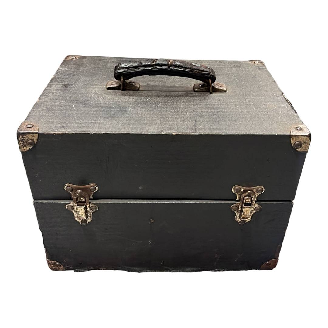 Maletín de transporte vintage para Máquina Reparar Medias - Máquina| Reparación Fácil y Económica, ideal para decoración retro en hogar.