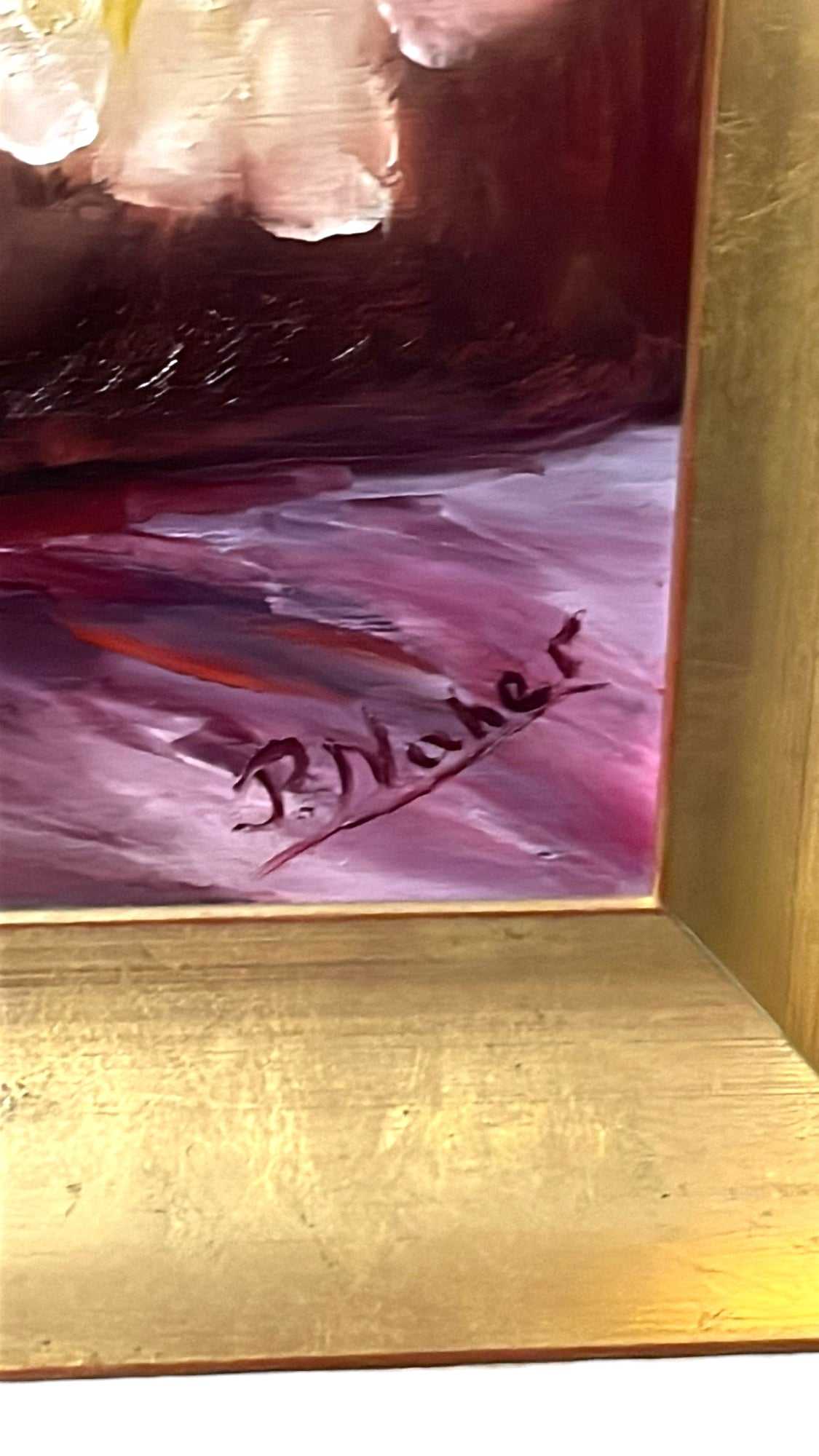 Firma del artista R. Naher en la esquina del Óleo Floral - Arte Exquisito para Tu Hogar, destacando autenticidad y valor decorativo.