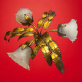 Lámpara de Techo Hojas Años 50 con tulipas blancas y estructura de hierro dorado, estilo retro para decoración vintage en hogar y jardín.