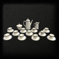 Juego de Café Epiag de Porcelana Fina: Elegancia Azul, Dorado y Blanco con 15 piezas, ideal para decoración de hogar y coleccionistas.
