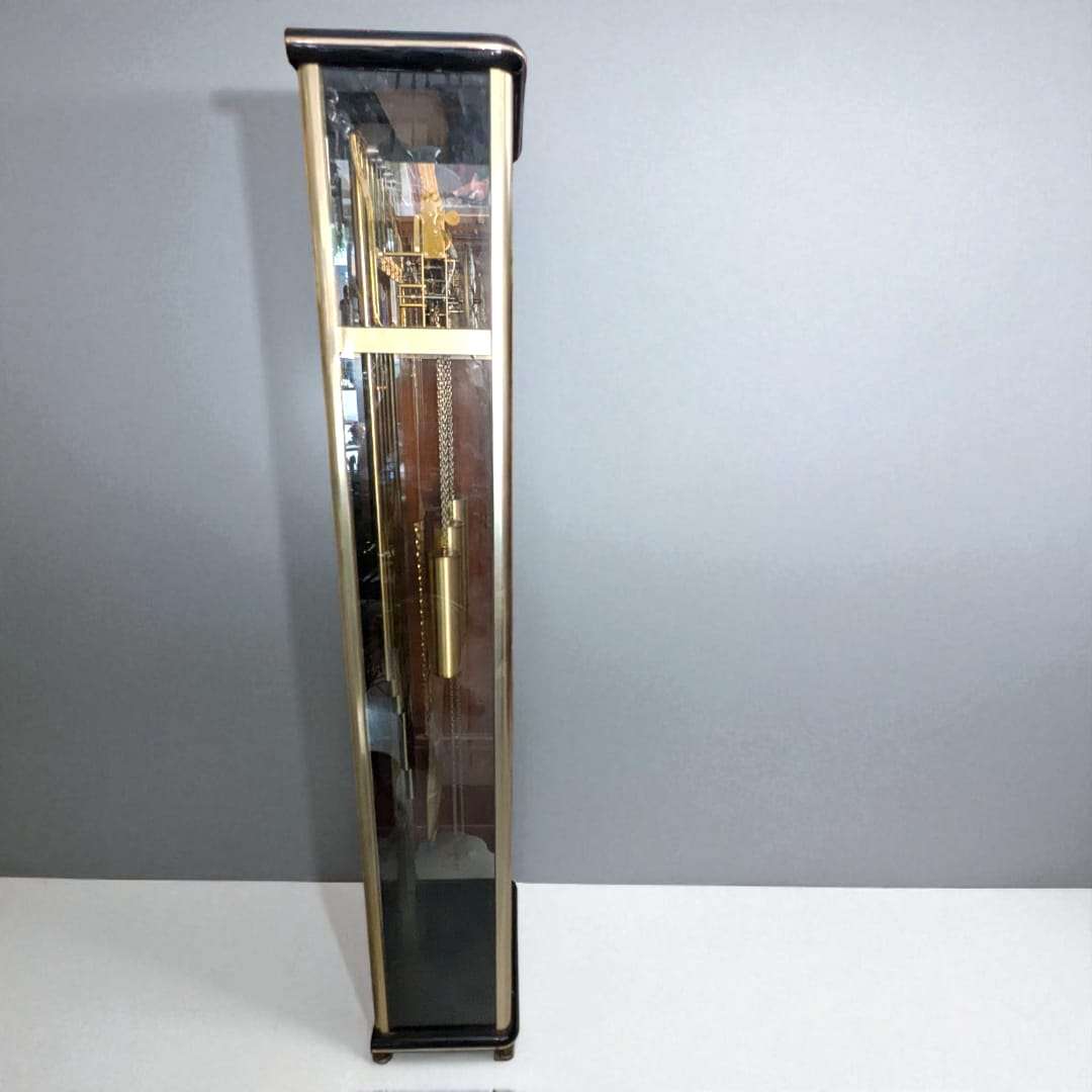 Reloj Esqueleto restaurado de edición limitada en perfecto estado.
