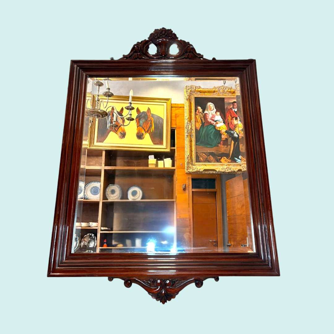 Espejo de caoba con cristal biselado clásico 92x127 cm en decoración de hogar