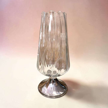 Copa antigua de cristal y metal plateado decorativa
