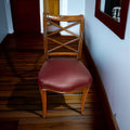 Originalmente concebidos para zonas de conversación, despachos y salones elegantes, hoy estas piezas recuperan todo su valor funcional y decorativo gracias a sus líneas armoniosas y su presencia sofisticada.