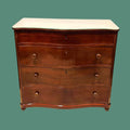 Cómoda de caoba con tapa de cristal, tres cajones curvos y secreté oculta. Mueble de decoración elegante para hogar u oficina.
