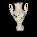 Parte trasera del florero de porcelana Bohemia con diseño de hojas en hilo de plata. Decoración refinada para el hogar o espacios clásicos.