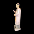 Vista lateral derecha de la figura de San Mathurin en terracota, con vestimenta detallada y expresión serena, ideal para espacios de oración.