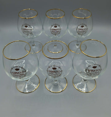 Copas Lepanto de González Byass - Elegancia y Tradición en Cristalería, juego de seis copas de brandy con borde dorado ideal para decoración refinada.
