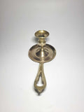 Palmatoria antigua con mango de metal dorado, ideal para decoración vintage en el hogar. Añade un toque de elegancia y estilo clásico.