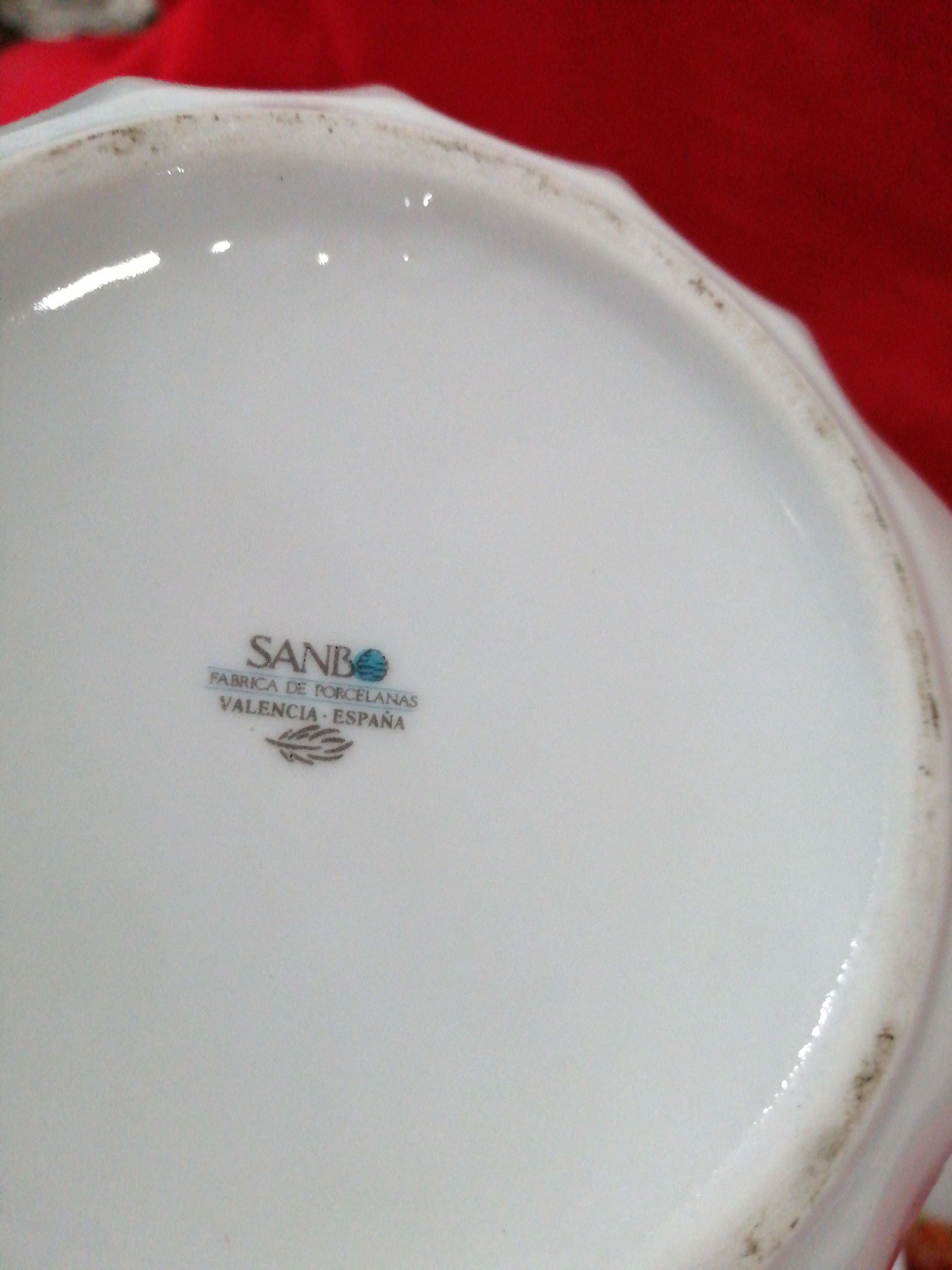Base de jarra de porcelana Sanbo de alta calidad con sello de fábrica visible, ideal para decoración clásica en el hogar.